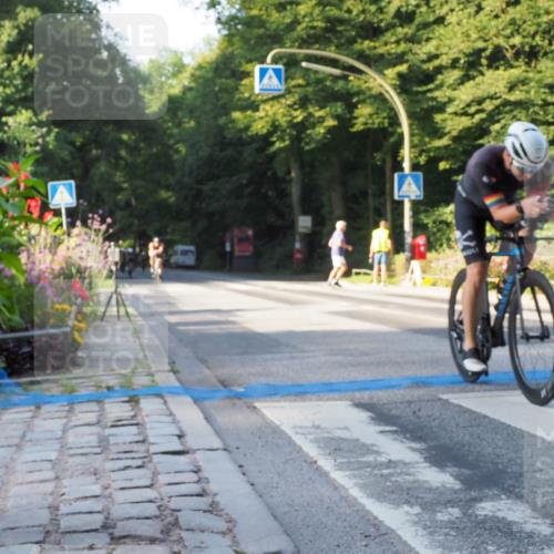 08.09.2024 - Stadtparktriathlon Zöllner http://msf.ph/oto/6980551 08.09.2024 09:03:51 Radfahren 15, 21, 25, 26, 40, 44, 54, 63, 72, 76, 80, 83, 89, 94, 109 meine-sportfotos.de
