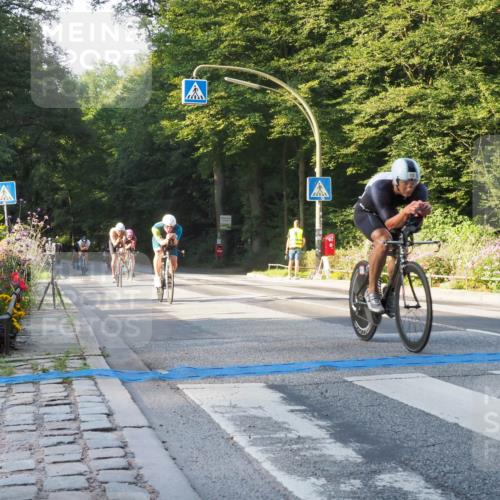 08.09.2024 - Stadtparktriathlon Zöllner http://msf.ph/oto/6980557 08.09.2024 09:03:54 Radfahren 15, 20, 21, 25, 35, 40, 44, 54, 63, 71, 72, 76, 83, 89, 94 meine-sportfotos.de