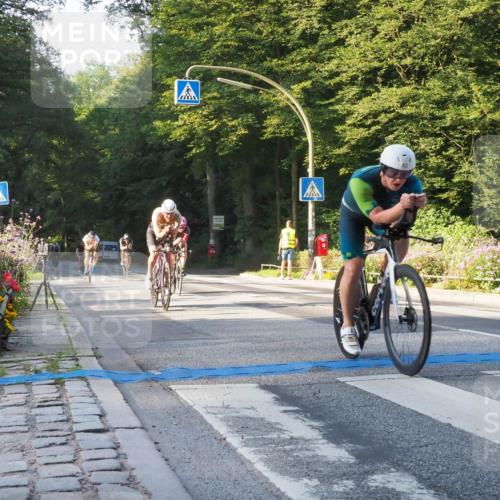 08.09.2024 - Stadtparktriathlon Zöllner http://msf.ph/oto/6980563 08.09.2024 09:03:55 Radfahren 15, 20, 21, 35, 40, 44, 54, 63, 71, 72, 76, 83, 89, 94 meine-sportfotos.de