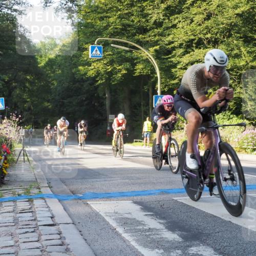 08.09.2024 - Stadtparktriathlon Zöllner http://msf.ph/oto/6980567 08.09.2024 09:03:56 Radfahren 15, 20, 21, 35, 37, 40, 44, 54, 63, 71, 72, 76, 83, 89, 94 meine-sportfotos.de