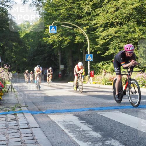 08.09.2024 - Stadtparktriathlon Zöllner http://msf.ph/oto/6980571 08.09.2024 09:03:56 Radfahren 15, 20, 21, 35, 37, 40, 44, 54, 63, 71, 72, 76, 83, 89, 94 meine-sportfotos.de