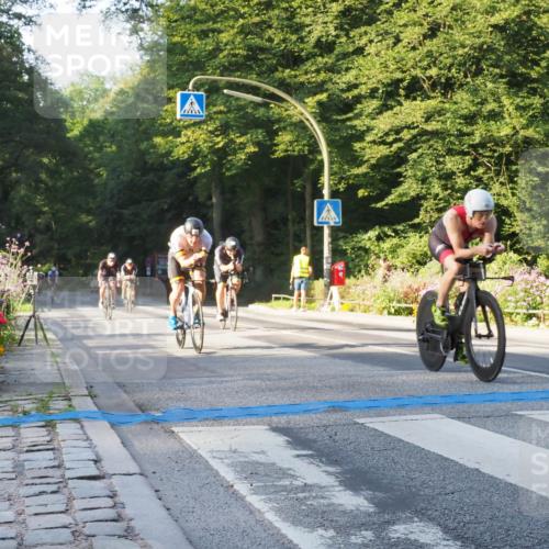 08.09.2024 - Stadtparktriathlon Zöllner http://msf.ph/oto/6980576 08.09.2024 09:03:57 Radfahren 15, 20, 21, 31, 35, 37, 40, 44, 54, 63, 71, 72, 76, 83, 89, 94 meine-sportfotos.de