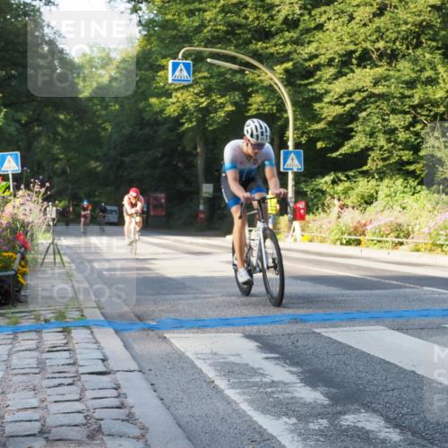 08.09.2024 - Stadtparktriathlon Zöllner http://msf.ph/oto/6980619 08.09.2024 09:04:01 Radfahren 20, 31, 35, 37, 40, 54, 71, 72, 76, 83, 89, 107 meine-sportfotos.de