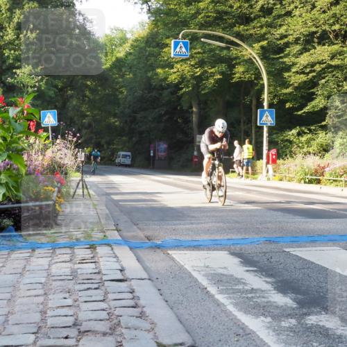 08.09.2024 - Stadtparktriathlon Zöllner http://msf.ph/oto/6980805 08.09.2024 09:05:03 Radfahren 27, 28, 74, 121, 124 meine-sportfotos.de