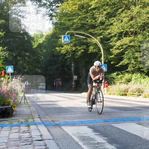 08.09.2024 - Stadtparktriathlon Zöllner http://msf.ph/oto/6980831 08.09.2024 09:05:29 Radfahren 4, 30, 42, 45, 104 meine-sportfotos.de