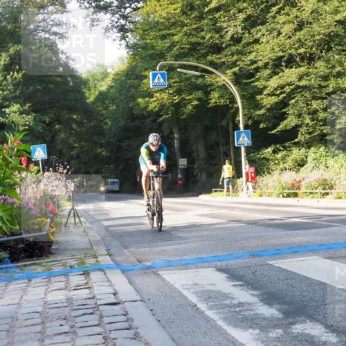 08.09.2024 - Stadtparktriathlon Zöllner http://msf.ph/oto/6980867 08.09.2024 09:06:08 Radfahren 3, 11, 61 meine-sportfotos.de