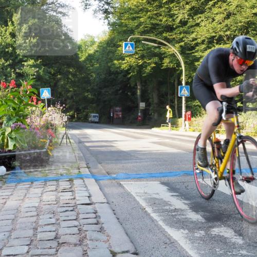 08.09.2024 - Stadtparktriathlon Zöllner http://msf.ph/oto/6980911 08.09.2024 09:06:59 Radfahren 111 meine-sportfotos.de