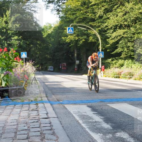 08.09.2024 - Stadtparktriathlon Zöllner http://msf.ph/oto/6980946 08.09.2024 09:07:28 Radfahren 106, 122 meine-sportfotos.de