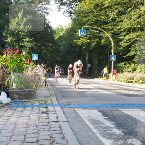 08.09.2024 - Stadtparktriathlon Zöllner http://msf.ph/oto/6980985 08.09.2024 09:07:42 Radfahren 1, 5, 6, 14, 49, 59, 65, 126 meine-sportfotos.de