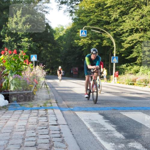 08.09.2024 - Stadtparktriathlon Zöllner http://msf.ph/oto/6981005 08.09.2024 09:07:43 Radfahren 1, 5, 6, 14, 49, 59, 65, 126 meine-sportfotos.de