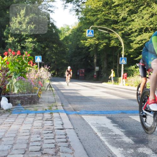 08.09.2024 - Stadtparktriathlon Zöllner http://msf.ph/oto/6981011 08.09.2024 09:07:44 Radfahren 1, 5, 6, 14, 49, 59, 65 meine-sportfotos.de