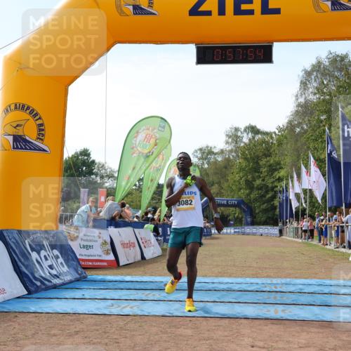 08.09.2024 - Airport Race Strokosch-Dieckow http://msf.ph/oto/6981096 08.09.2024 11:58:35 Ziel 3082 meine-sportfotos.de