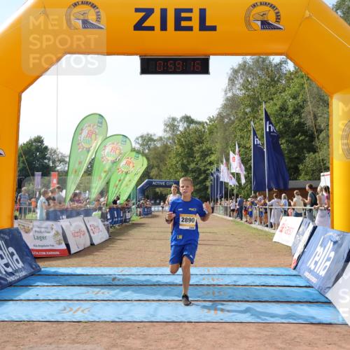 08.09.2024 - Airport Race Strokosch-Dieckow http://msf.ph/oto/6981199 08.09.2024 11:59:58 Ziel 5, 588, 2890, 3142 meine-sportfotos.de