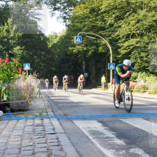 08.09.2024 - Stadtparktriathlon Zöllner http://msf.ph/oto/6981211 08.09.2024 09:09:33 Radfahren 15, 21, 25, 26, 35, 40, 44, 54, 56, 63, 72, 76, 123, 127 meine-sportfotos.de