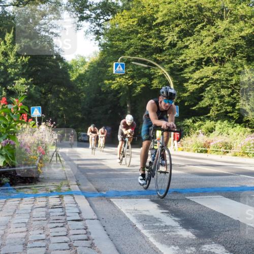 08.09.2024 - Stadtparktriathlon Zöllner http://msf.ph/oto/6981294 08.09.2024 09:09:40 Radfahren 21, 25, 26, 35, 54, 56, 72, 76, 109, 123, 127 meine-sportfotos.de