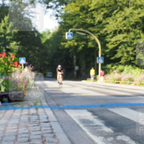 08.09.2024 - Stadtparktriathlon Zöllner http://msf.ph/oto/6981325 08.09.2024 09:09:42 Radfahren 25, 26, 35, 56, 72, 109, 123 meine-sportfotos.de