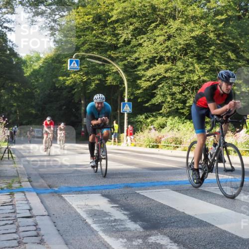 08.09.2024 - Stadtparktriathlon Zöllner http://msf.ph/oto/6981380 08.09.2024 09:10:01 Radfahren 10, 31, 83, 89, 94, 98, 107, 108, 113, 125 meine-sportfotos.de