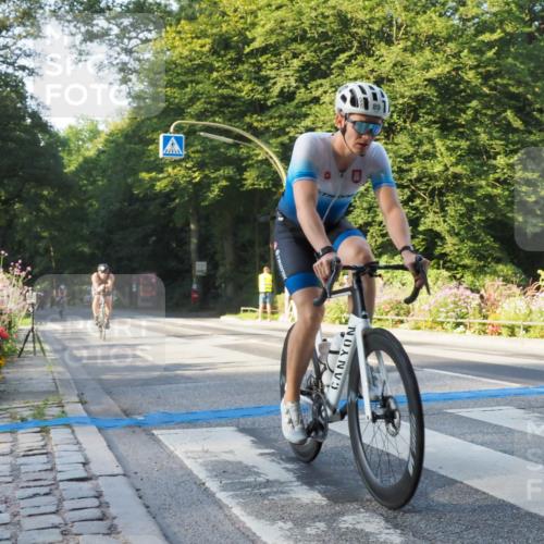 08.09.2024 - Stadtparktriathlon Zöllner http://msf.ph/oto/6981405 08.09.2024 09:10:05 Radfahren 10, 20, 31, 69, 71, 83, 89, 94, 98, 107, 113, 125 meine-sportfotos.de