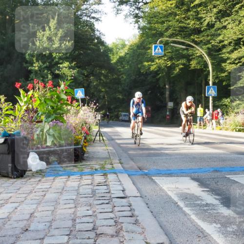 08.09.2024 - Stadtparktriathlon Zöllner http://msf.ph/oto/6981450 08.09.2024 09:10:21 Radfahren 23, 55, 87, 101, 117, 133 meine-sportfotos.de
