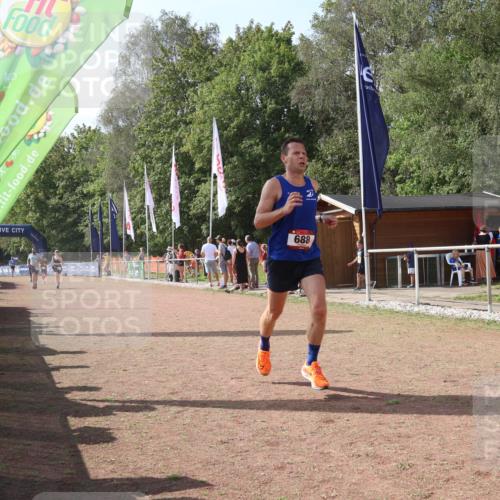 08.09.2024 - Airport Race Strokosch-Dieckow http://msf.ph/oto/6981472 08.09.2024 12:16:51 Ziel 688, 807, 1184, 2681, 2682 meine-sportfotos.de