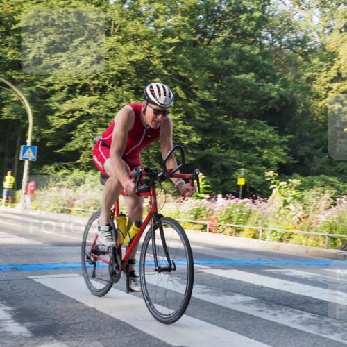 08.09.2024 - Stadtparktriathlon Zöllner http://msf.ph/oto/6981546 08.09.2024 09:11:24 Radfahren 2, 7 meine-sportfotos.de