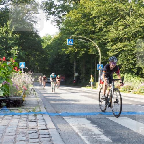08.09.2024 - Stadtparktriathlon Zöllner http://msf.ph/oto/6981604 08.09.2024 09:11:52 Radfahren 4, 11, 45, 124, 138, 140, 144 meine-sportfotos.de