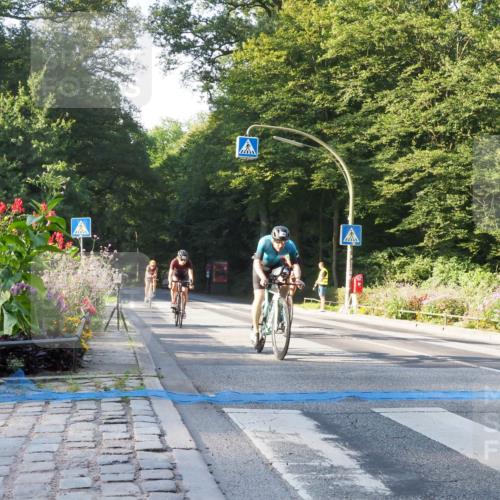 08.09.2024 - Stadtparktriathlon Zöllner http://msf.ph/oto/6981612 08.09.2024 09:11:53 Radfahren 4, 11, 18, 45, 124, 138, 140, 144 meine-sportfotos.de