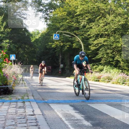08.09.2024 - Stadtparktriathlon Zöllner http://msf.ph/oto/6981615 08.09.2024 09:11:53 Radfahren 4, 11, 18, 45, 124, 138, 140, 144 meine-sportfotos.de