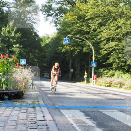 08.09.2024 - Stadtparktriathlon Zöllner http://msf.ph/oto/6981628 08.09.2024 09:11:54 Radfahren 11, 18, 45, 124, 138, 140, 144 meine-sportfotos.de