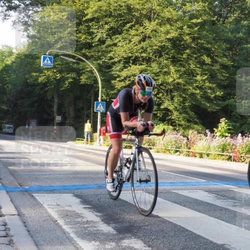 08.09.2024 - Stadtparktriathlon Zöllner http://msf.ph/oto/6981653 08.09.2024 09:12:18 Radfahren 61, 114, 163, 173 meine-sportfotos.de