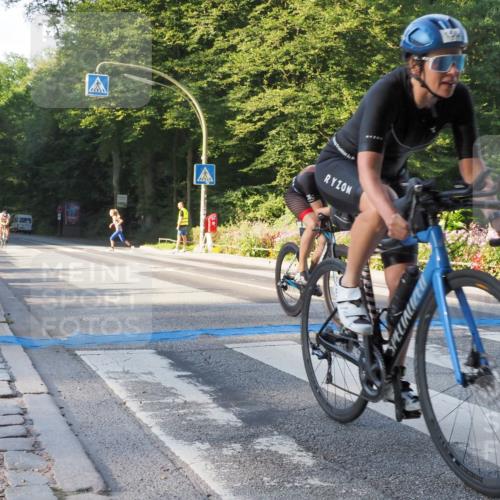 08.09.2024 - Stadtparktriathlon Zöllner http://msf.ph/oto/6981707 08.09.2024 09:12:58 Radfahren 19, 58, 86, 156 meine-sportfotos.de