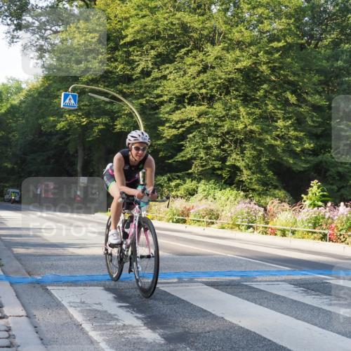 08.09.2024 - Stadtparktriathlon Zöllner http://msf.ph/oto/6981729 08.09.2024 09:13:21 Radfahren 49, 92, 134, 175 meine-sportfotos.de