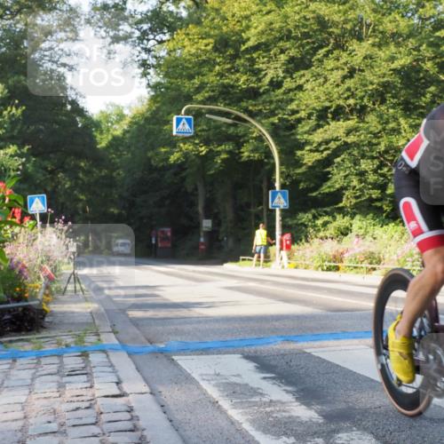 08.09.2024 - Stadtparktriathlon Zöllner http://msf.ph/oto/6981787 08.09.2024 09:13:35 Radfahren 1, 5, 59, 92, 106, 122, 165 meine-sportfotos.de