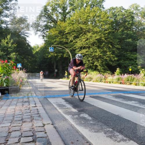 08.09.2024 - Stadtparktriathlon Zöllner http://msf.ph/oto/6981833 08.09.2024 09:14:10 Radfahren 3, 33, 62, 78, 91, 102, 135, 145, 164 meine-sportfotos.de