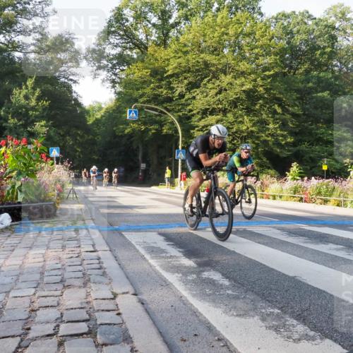 08.09.2024 - Stadtparktriathlon Zöllner http://msf.ph/oto/6981853 08.09.2024 09:14:19 Radfahren 6, 39, 51, 62, 77, 78, 91, 102, 105, 143, 158, 162, 164, 166 meine-sportfotos.de