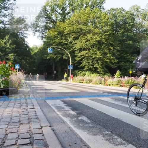 08.09.2024 - Stadtparktriathlon Zöllner http://msf.ph/oto/6981898 08.09.2024 09:14:28 Radfahren 6, 14, 22, 48, 50, 51, 110, 158, 166 meine-sportfotos.de