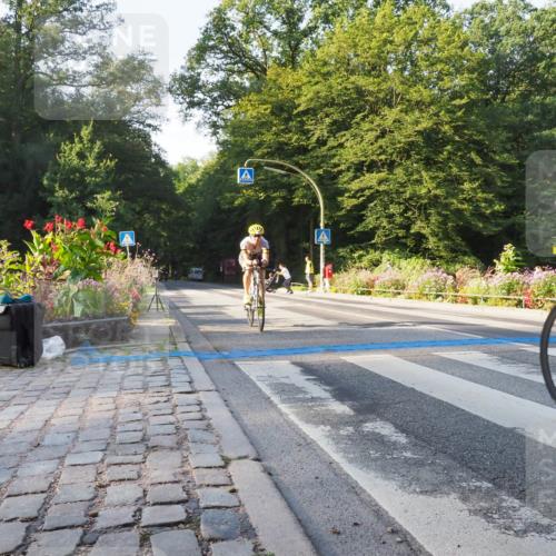 08.09.2024 - Stadtparktriathlon Zöllner http://msf.ph/oto/6982008 08.09.2024 09:15:11 Radfahren 15, 21, 35, 40, 44, 54, 63, 76, 103, 160 meine-sportfotos.de