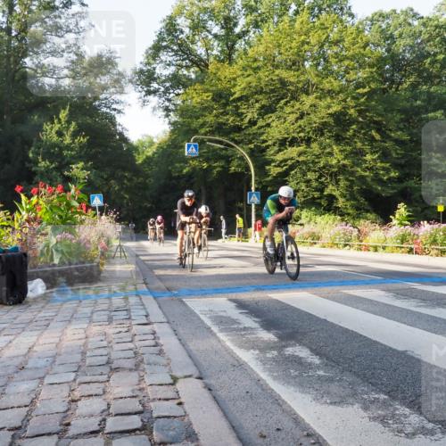 08.09.2024 - Stadtparktriathlon Zöllner http://msf.ph/oto/6982019 08.09.2024 09:15:18 Radfahren 15, 21, 35, 40, 44, 54, 63, 75, 76, 127 meine-sportfotos.de