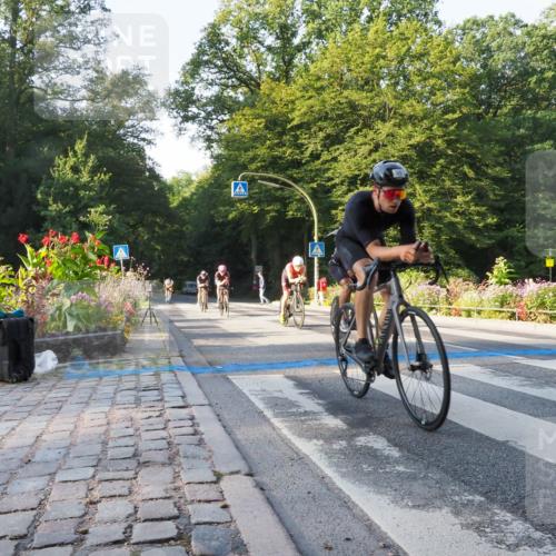 08.09.2024 - Stadtparktriathlon Zöllner http://msf.ph/oto/6982026 08.09.2024 09:15:18 Radfahren 15, 21, 35, 40, 44, 54, 63, 75, 76, 127 meine-sportfotos.de