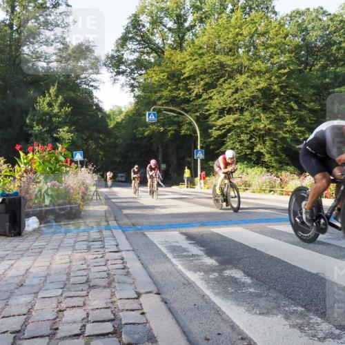 08.09.2024 - Stadtparktriathlon Zöllner http://msf.ph/oto/6982031 08.09.2024 09:15:19 Radfahren 15, 21, 32, 35, 40, 44, 54, 63, 75, 76, 127 meine-sportfotos.de