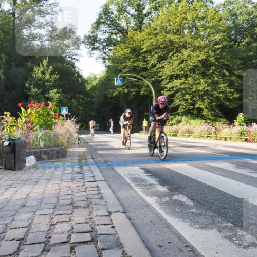 08.09.2024 - Stadtparktriathlon Zöllner http://msf.ph/oto/6982043 08.09.2024 09:15:19 Radfahren 15, 21, 32, 35, 40, 44, 54, 63, 75, 76, 127 meine-sportfotos.de