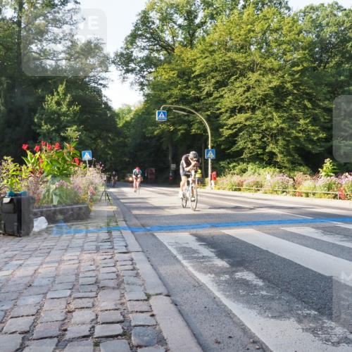 08.09.2024 - Stadtparktriathlon Zöllner http://msf.ph/oto/6982075 08.09.2024 09:15:26 Radfahren 25, 32, 72, 75, 99, 127, 179 meine-sportfotos.de