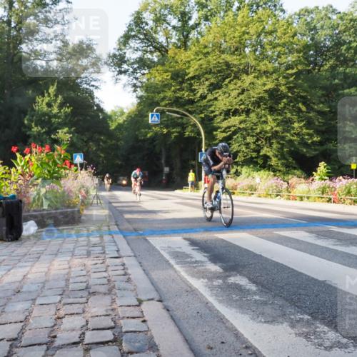08.09.2024 - Stadtparktriathlon Zöllner http://msf.ph/oto/6982079 08.09.2024 09:15:27 Radfahren 25, 32, 72, 75, 99, 127, 179 meine-sportfotos.de