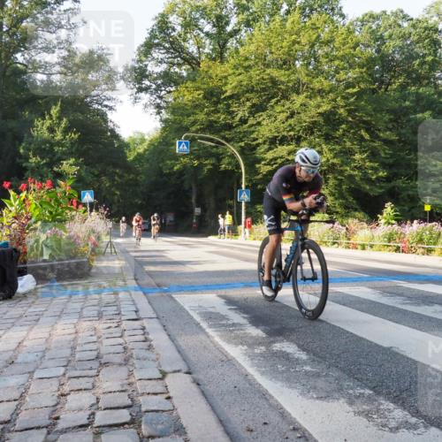 08.09.2024 - Stadtparktriathlon Zöllner http://msf.ph/oto/6982087 08.09.2024 09:15:33 Radfahren 25, 32, 72, 99, 179 meine-sportfotos.de