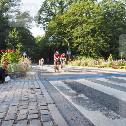 08.09.2024 - Stadtparktriathlon Zöllner http://msf.ph/oto/6982108 08.09.2024 09:15:45 Radfahren 26, 37, 90, 109, 113 meine-sportfotos.de