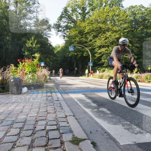08.09.2024 - Stadtparktriathlon Zöllner http://msf.ph/oto/6982328 08.09.2024 09:18:05 Radfahren 4, 24, 28, 30, 45, 100, 128 meine-sportfotos.de