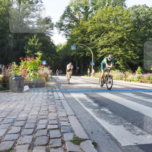 08.09.2024 - Stadtparktriathlon Zöllner http://msf.ph/oto/6982354 08.09.2024 09:18:20 Radfahren 60, 61, 124, 140, 144, 167 meine-sportfotos.de