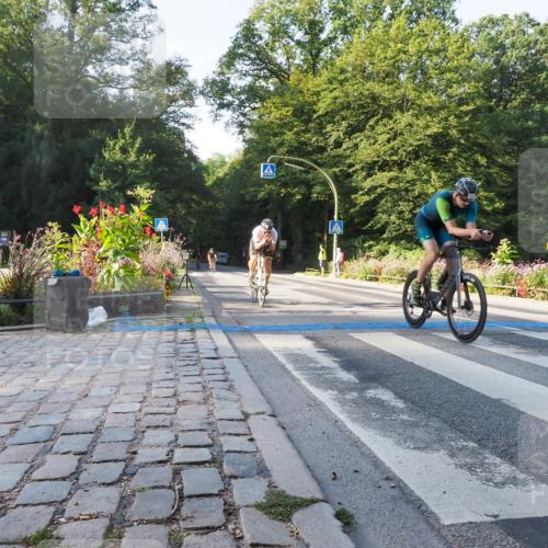 08.09.2024 - Stadtparktriathlon Zöllner http://msf.ph/oto/6982357 08.09.2024 09:18:20 Radfahren 60, 61, 124, 140, 144, 167 meine-sportfotos.de
