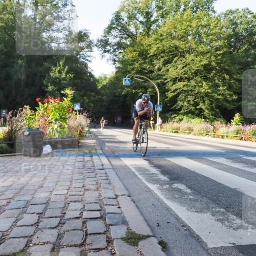 08.09.2024 - Stadtparktriathlon Zöllner http://msf.ph/oto/6982362 08.09.2024 09:18:20 Radfahren 60, 61, 124, 140, 144, 167 meine-sportfotos.de
