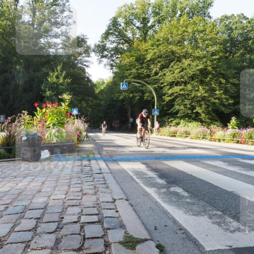 08.09.2024 - Stadtparktriathlon Zöllner http://msf.ph/oto/6982369 08.09.2024 09:18:22 Radfahren 60, 61, 124, 140, 144, 167 meine-sportfotos.de